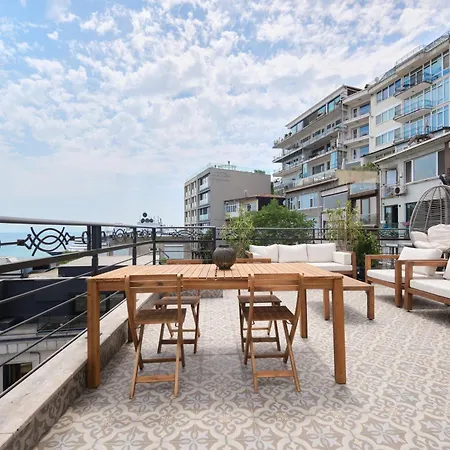Modern Duplex Bosphorus View With Teracce Apartment Istanbul
