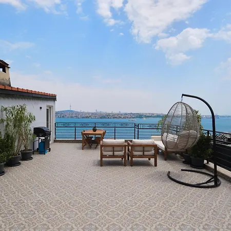 Modern Duplex Bosphorus View With Teracce *