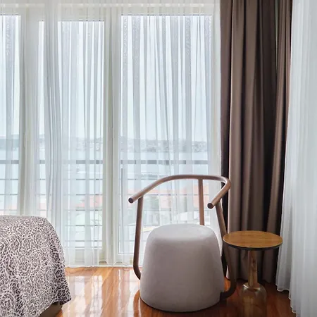 Modern Duplex Bosphorus View With Teracce Apartment
