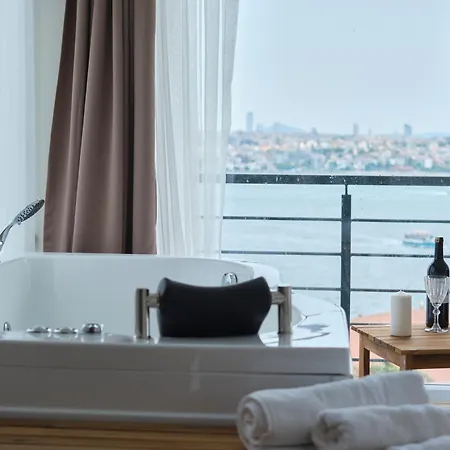 Modern Duplex Bosphorus View With Teracce Istanbul