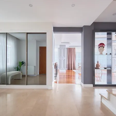 Modern Duplex Bosphorus View With Teracce Apartment Istanbul