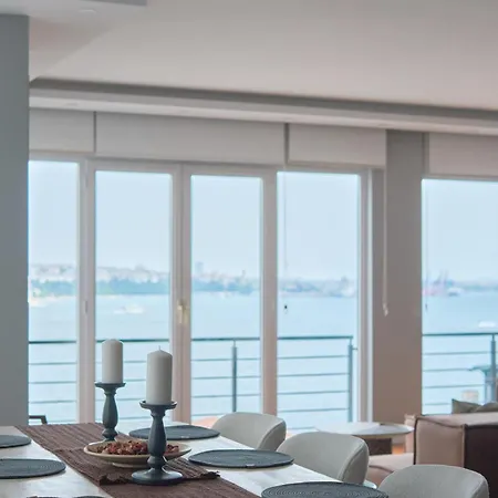 Modern Duplex Bosphorus View With Teracce * Istanbul