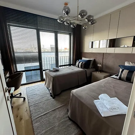 Modern Bosphorus View Apartamento