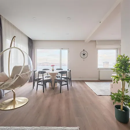 Modern Bosphorus View * اسطنبول